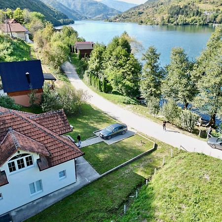 Cobras Plivsko Jezero, Jajceヴィラ エクステリア 写真