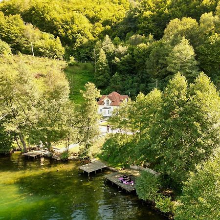 Cobras Plivsko Jezero, Jajceヴィラ エクステリア 写真