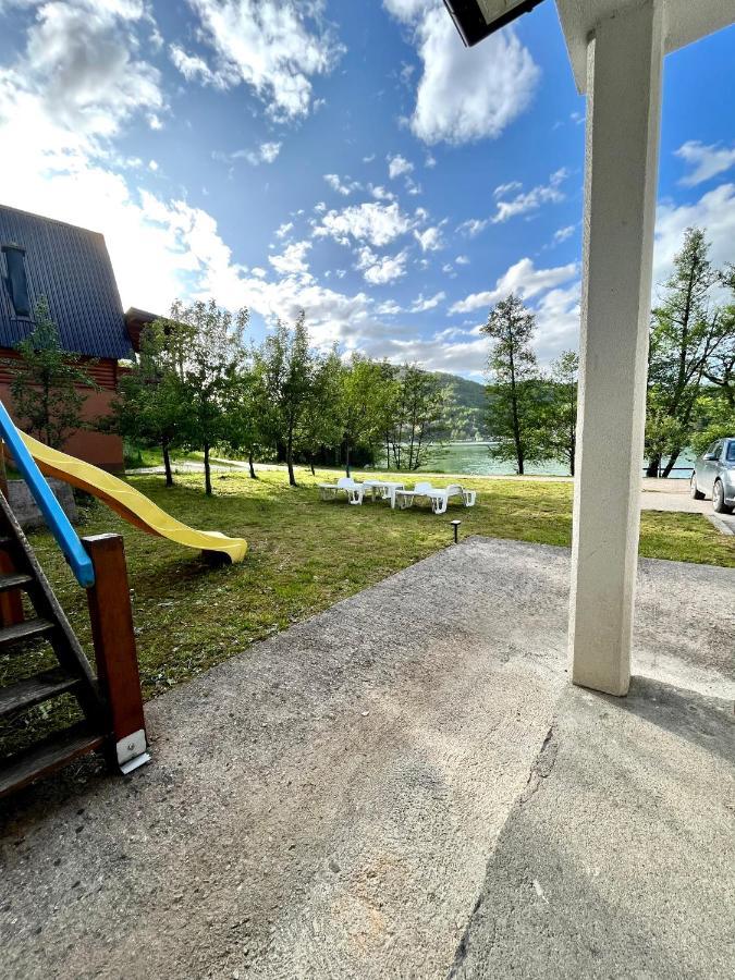 Cobras Plivsko Jezero, Jajceヴィラ エクステリア 写真